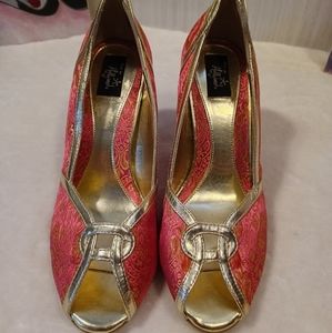 Hot in hollywood chinese heels